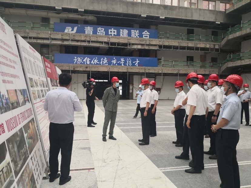 中建联合|山东省委常委、青岛市委书记王清宪走访调研北服青岛时尚产业园项目(图1)